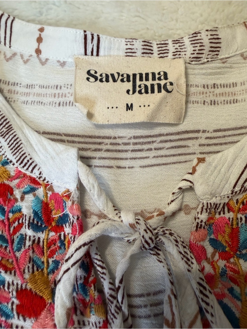 Savanna Jane Womens Top Katie Embroidered Multicolor Short Sleeve Boho - Picture 5 of 8
